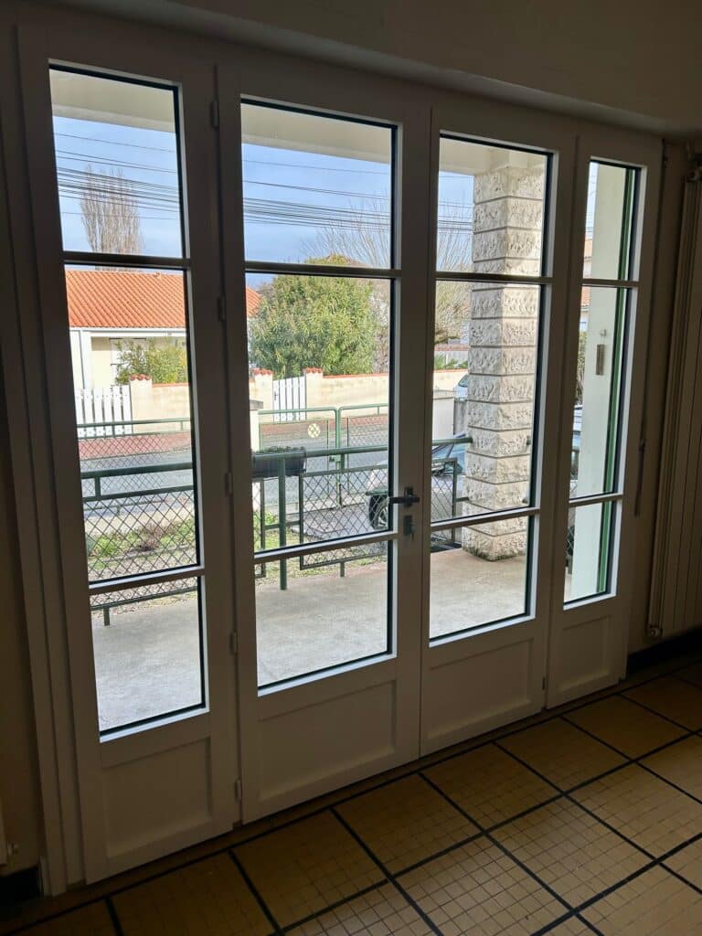 Menuiserie Saujon : menuiserie bois intérieur - réalisation 2RM17
